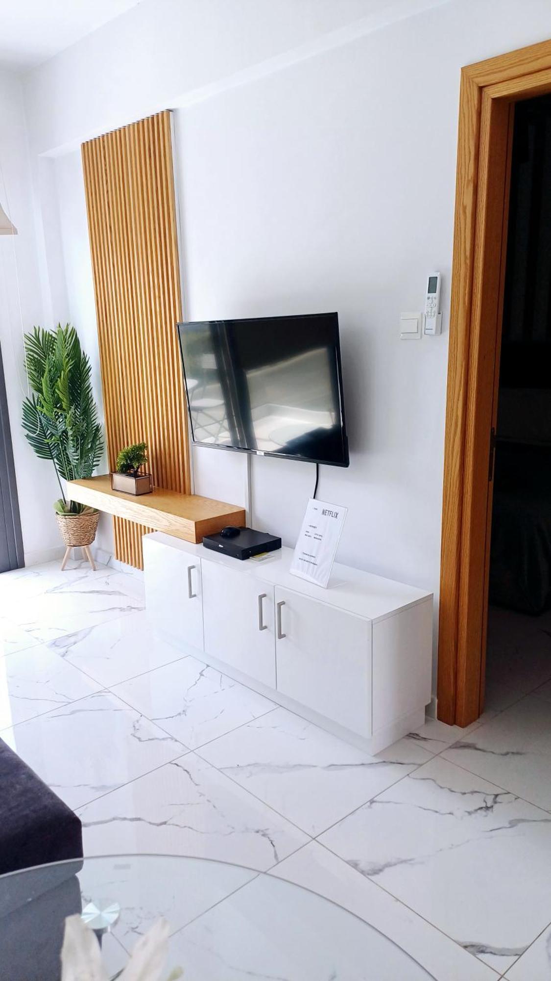 Sea Side Appartment In Kato Paphos Exterior foto